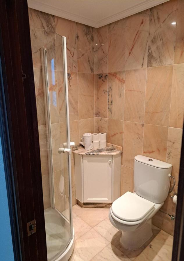 Encanto Urbano: Piso Centrico Totalmente Equipado 레브리자 외부 사진