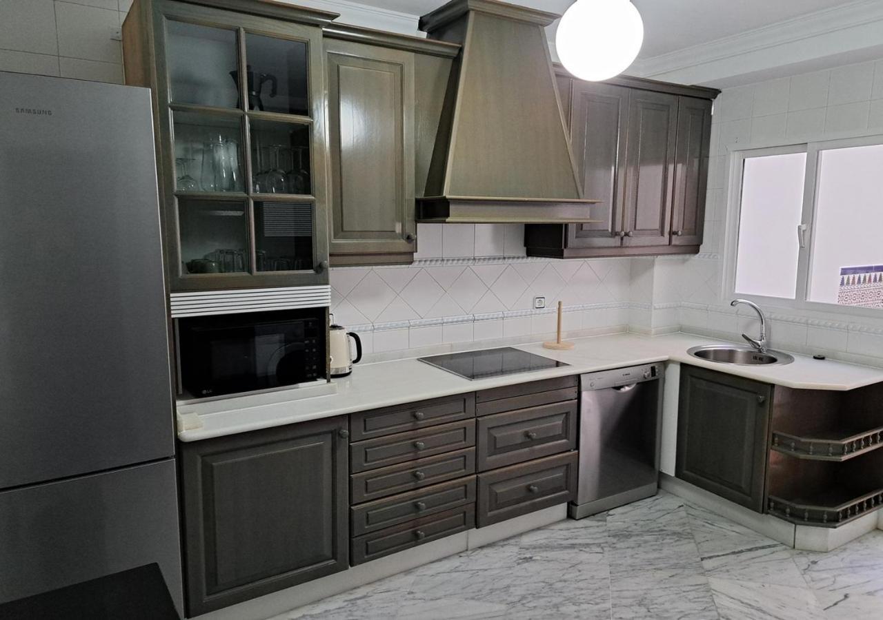 Encanto Urbano: Piso Centrico Totalmente Equipado 레브리자 외부 사진
